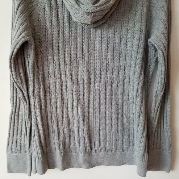 Gitano Gray Hooded Knit Sweater with Kangaroo Pocket Size Medium Lighter Weight - Picture 12 of 16